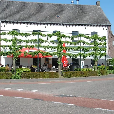 Eten&zo فندق مبيت وإفطار